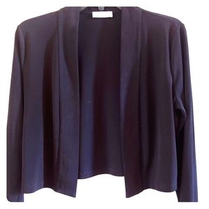 Black cropped waist slip on stretch jacket